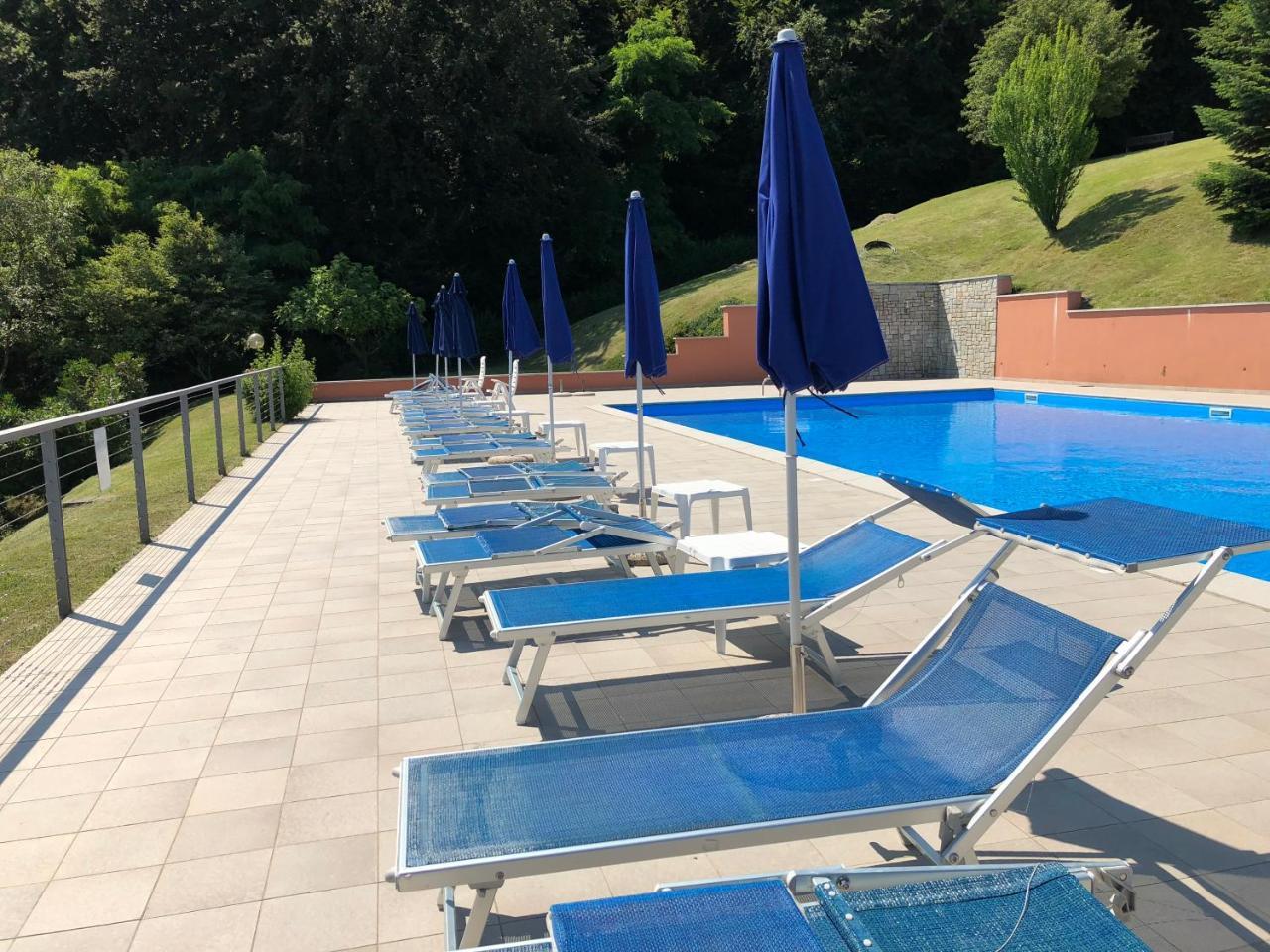 Le Terrazze Vista Lago Piscina Tennis Parking Wi-Fi Menaggio Exterior photo